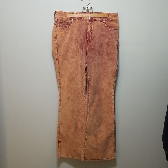 We The Free thirty-five velour Jean's. Faded burnt orange. Size 35. - Picture 1 of 6
